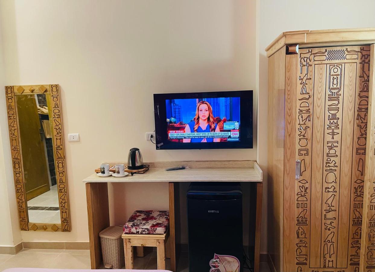 Jewel Howard Carter Hotel Луксор Екстер'єр фото